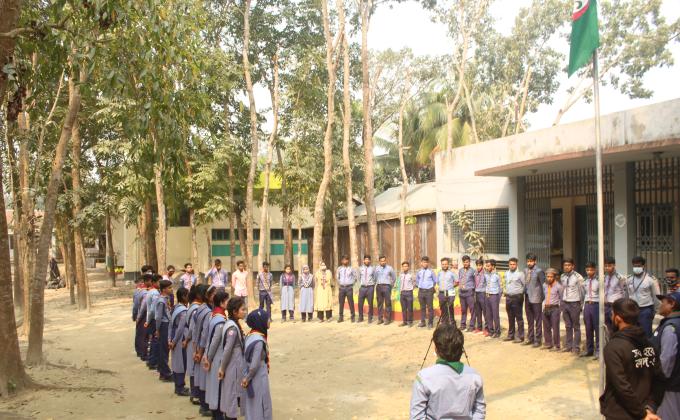 পতাকা উত্তোলন (১ম দিন) 