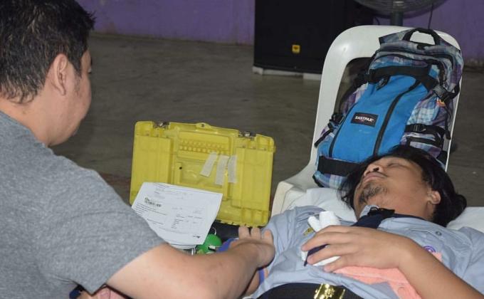 Rovers Scouts on Blood Letting Project