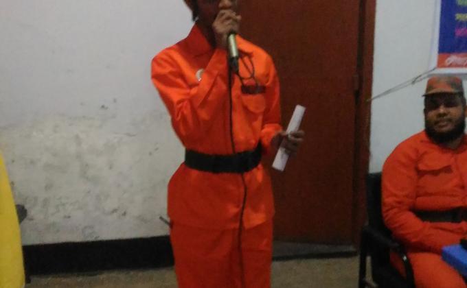 লালবাগ ফায়ার ষ্টেশনে ভলেন্টিয়ারদের রিফ্রেসাস কোর্স।