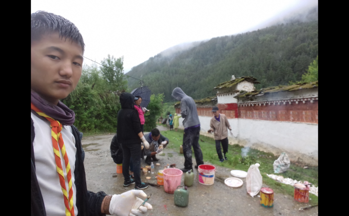 Spreading Happiness through action