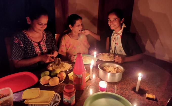 Challenge C- Dinner in the Dark