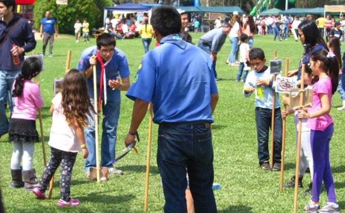 Presentación en el Colegio Euroamericano