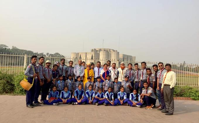 ভারত স্কাউটস এ্যাণ্ড গার্ল গাইড'(গুজরাট এবং মালদা) এর সাথে কিছু সময়