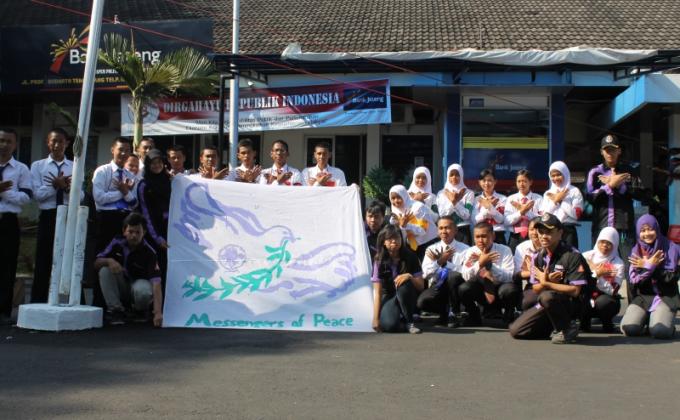 Messengers Of Peace Promotion to Semarang State Polytechnic college student
