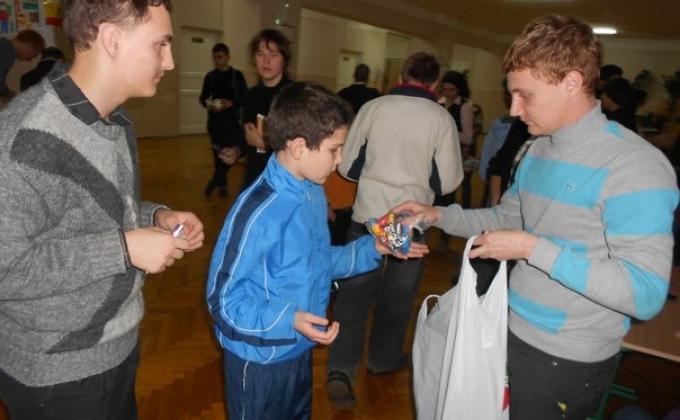 Подари свою любовь ребенку