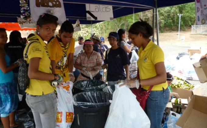 Support at the recycling Festival - Panama