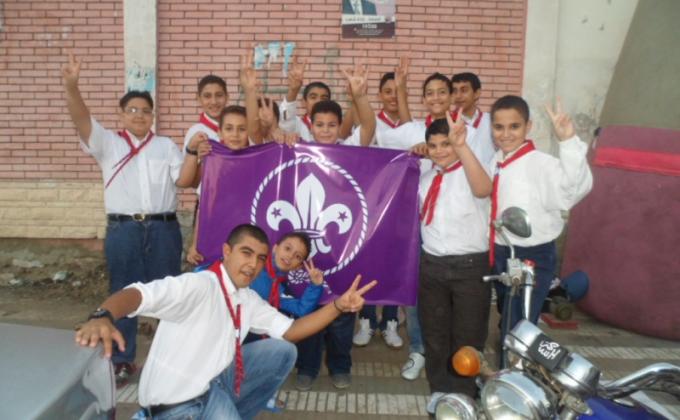 مساعدة المصليين فى صلاه عيد الفطر و كبار السن فى مصر