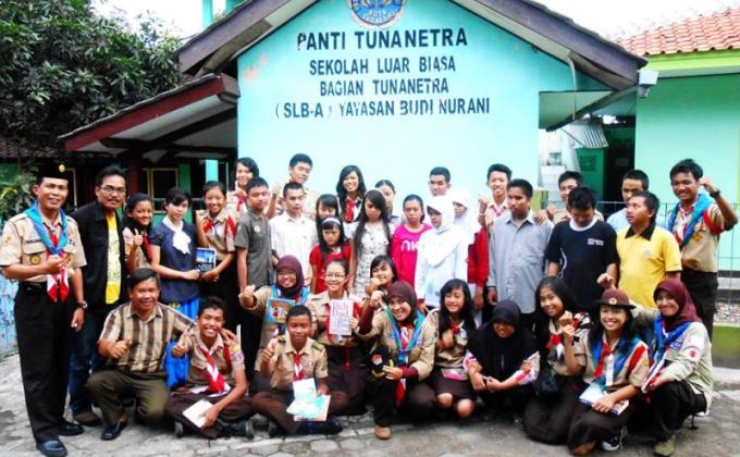 Reading Date with New Friends in Special School for Blind Student in Sukabumi 