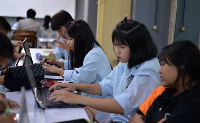 เป็นตัวแทนทำโปรเจค