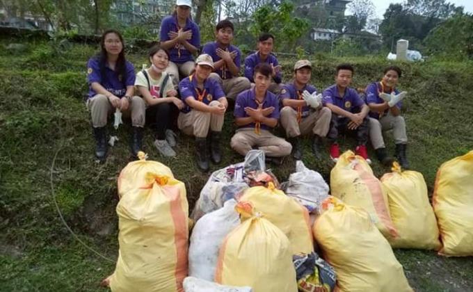 How can we keep our country clean.