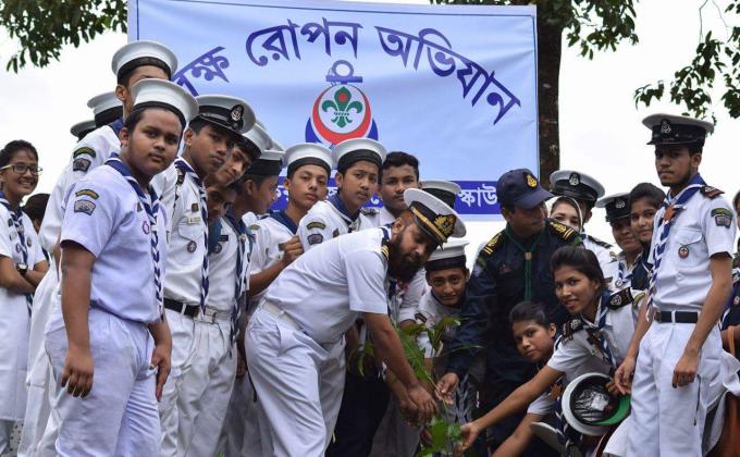 বৃক্ষরোপন অভিযান