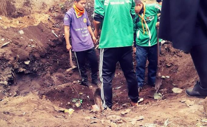 Scouts contributed pit to school