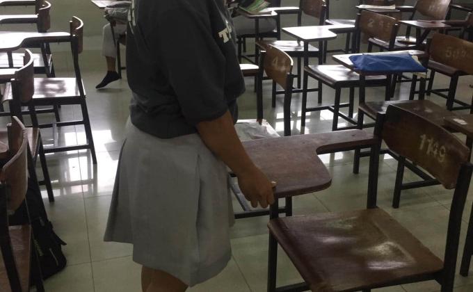 จัดโต้ะ