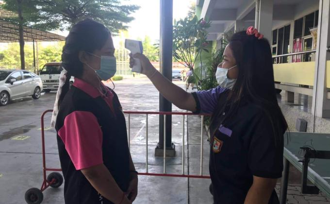 ช่วยอาจารย์วัดไข้