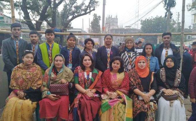 আনন্দ শোভাযাত্রা 