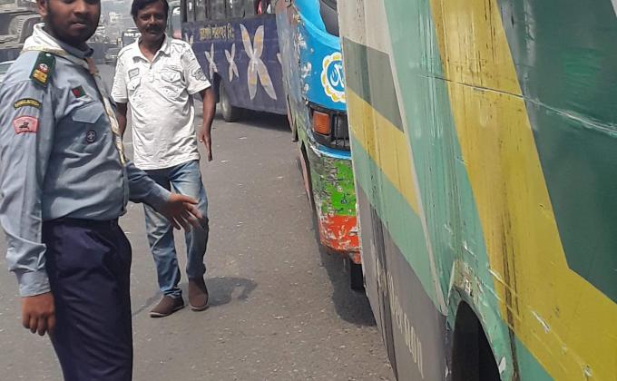 নিরাপদ সড়ক 