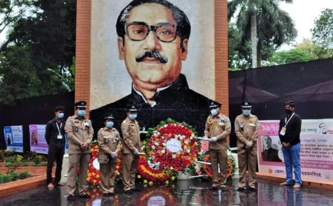 ১৫ ই আগস্টে সেবা প্রদান