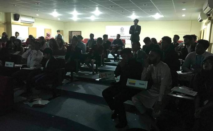 A seminar on world refugee crisis