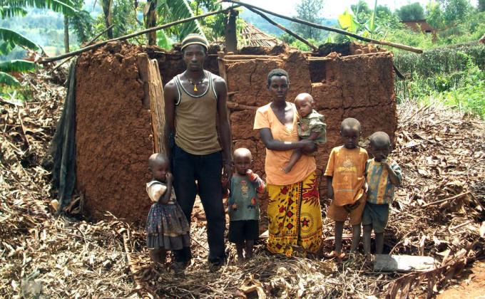 Attraction of Rwandan pygmies to Scouting