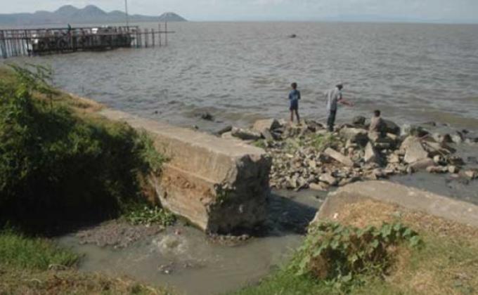 Limpiesa a el lago Xolotlan